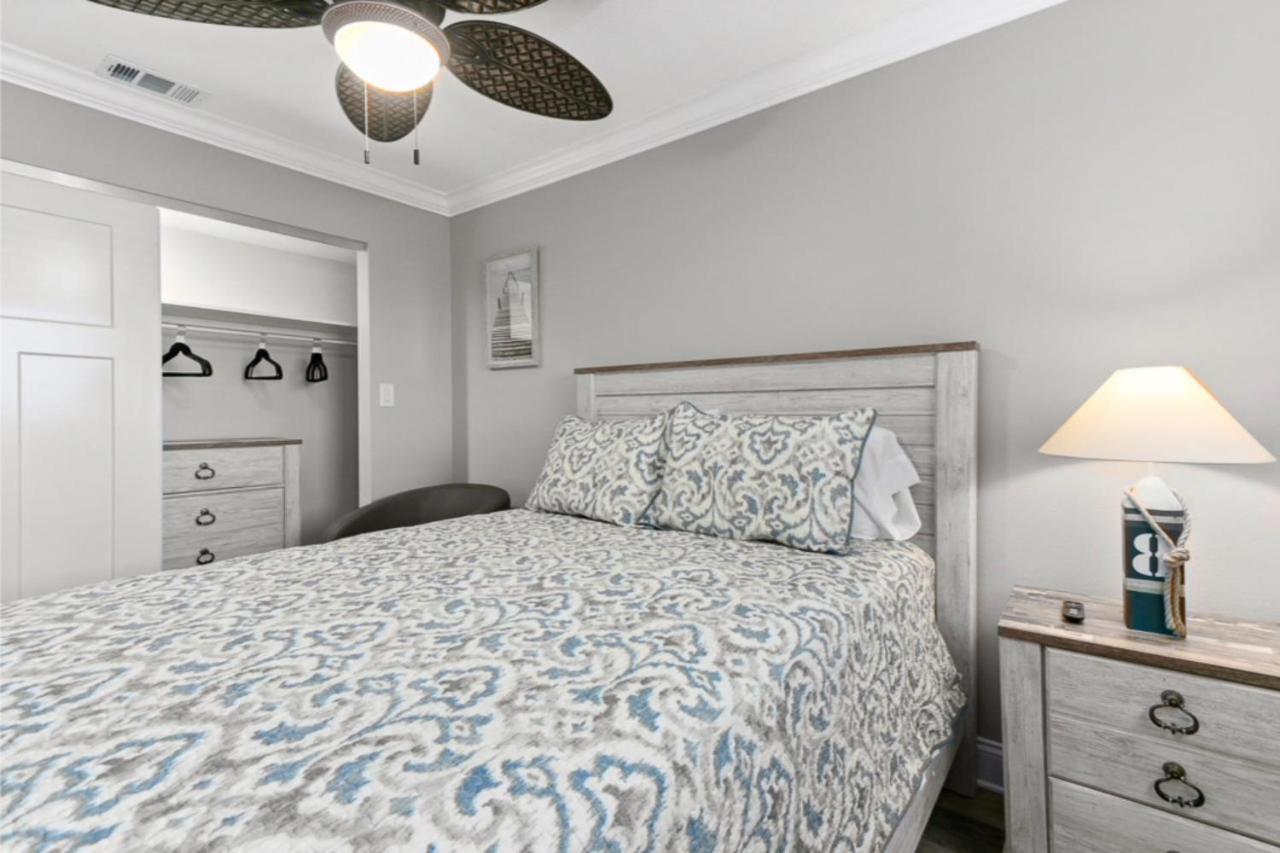 Gorgeous 3 Bedroom Condo In The Perfect Locationseaoats302 St. Pete Beach Extérieur photo