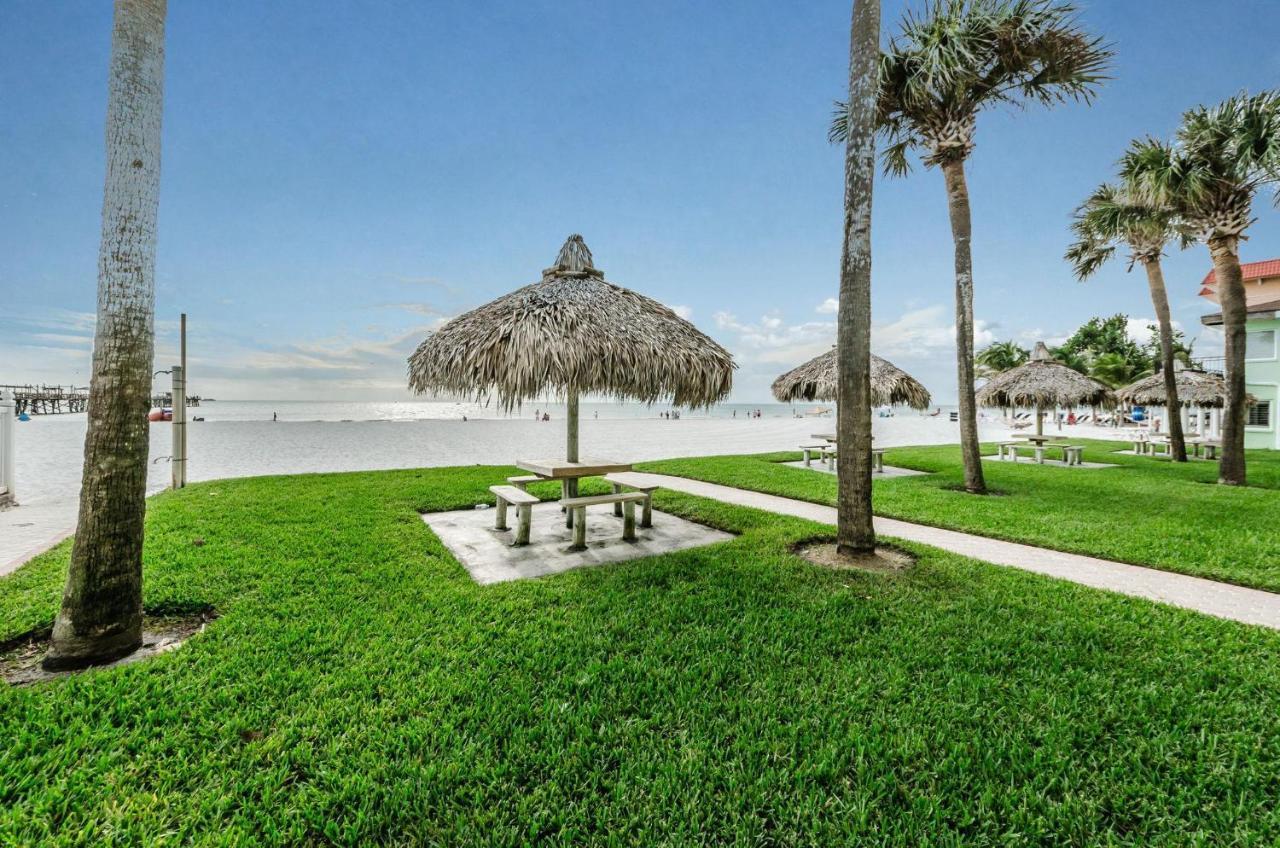 Gorgeous 3 Bedroom Condo In The Perfect Locationseaoats302 St. Pete Beach Extérieur photo