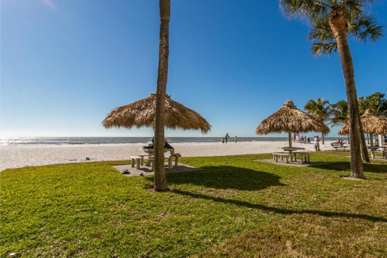 Gorgeous 3 Bedroom Condo In The Perfect Locationseaoats302 St. Pete Beach Extérieur photo
